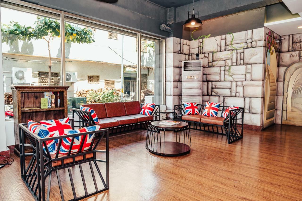 Traveller Inn - Mido Hotel T'ai-tung Kültér fotó
